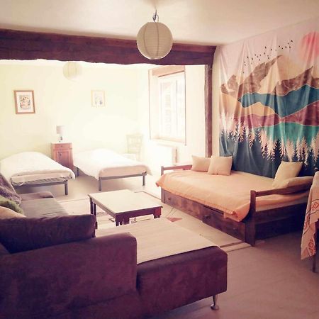 Petit Gite Ou Chambre D'Hotes 2/4 Personnes Buffieres المظهر الخارجي الصورة