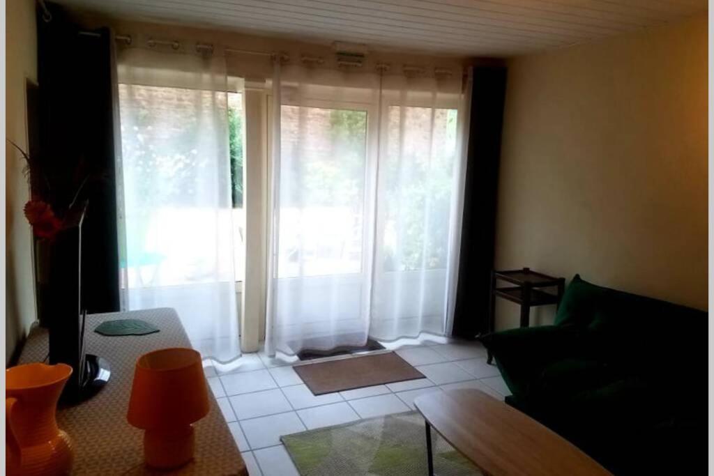 Petit Gite Ou Chambre D'Hotes 2/4 Personnes Buffieres المظهر الخارجي الصورة